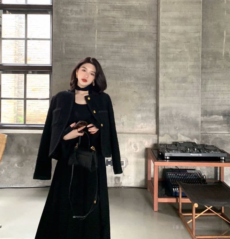 프랑스식 다용도 긴팔 고급 작은 샤넬 스타일 재킷 작은 키 쇼트 스타일 몸매 가꾸기 부드러운 바람 싱글 줄 버튼 검정색 재킷 상세 이미지 5