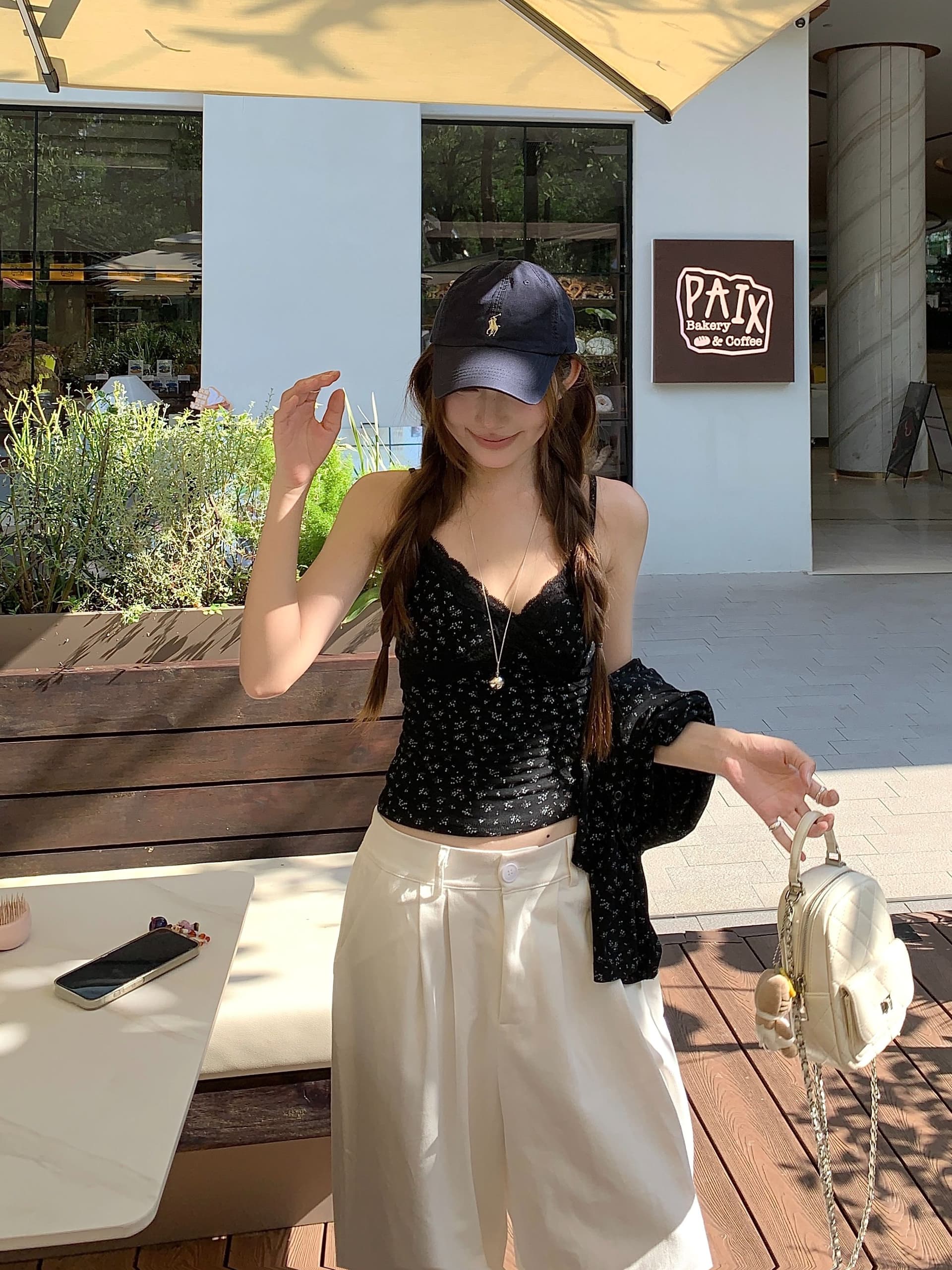 goo goo eyes 레이스 꽃무늬 캐미솔 긴팔 오픈 가디건 세트 이른 가을 몸매 가꾸기 슬림해 보이는 두 조각 여성 세트 상세 이미지 8