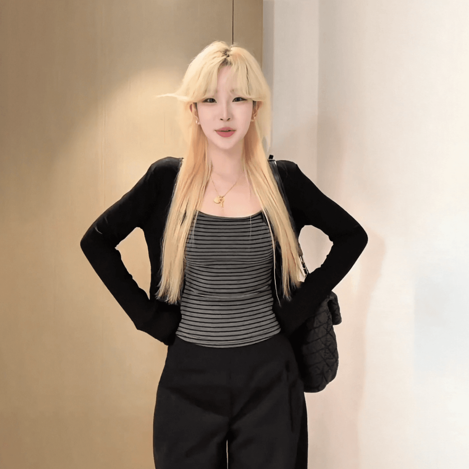 2026 한 부서 디자인 센스 긴팔 오픈 가디건 스트라이프 조끼 슬립 봄 가을 새로운 달콤한 매운맛 패션 세트 상세 이미지 8
