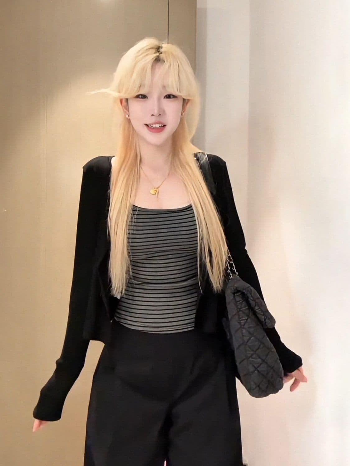 2026 한 부서 디자인 센스 긴팔 오픈 가디건 스트라이프 조끼 슬립 봄 가을 새로운 달콤한 매운맛 패션 세트 상세 이미지 9