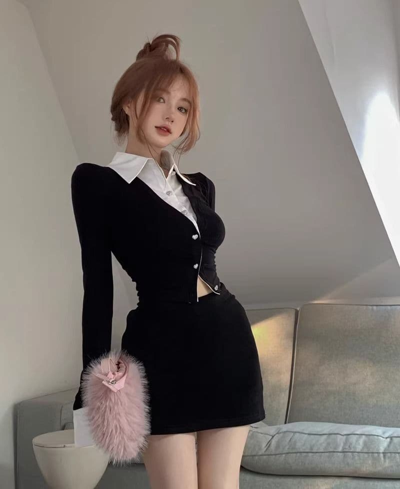 검정색 페이크 레이어드 긴팔 여성 셔츠 가을 2026 년 새로운 핫걸 디자인 센스 작은 대중 몸매 가꾸기 쇼트 스타일 맨위 이미지 3