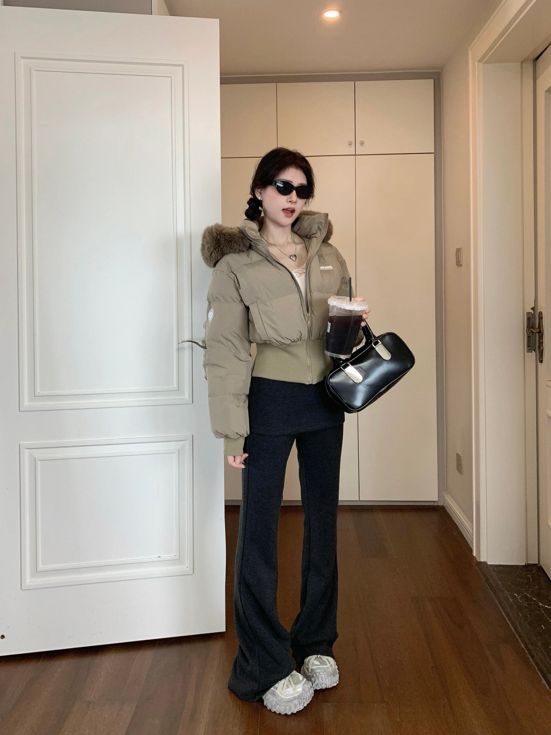 꽃 쇼트 스타일 허리 수축 몸매 가꾸기 모방 화이트 덕 다운 보온 두꺼운 거친 가장자리 후드 패딩 재킷 여성 코트 ins 면 의류 이미지 5