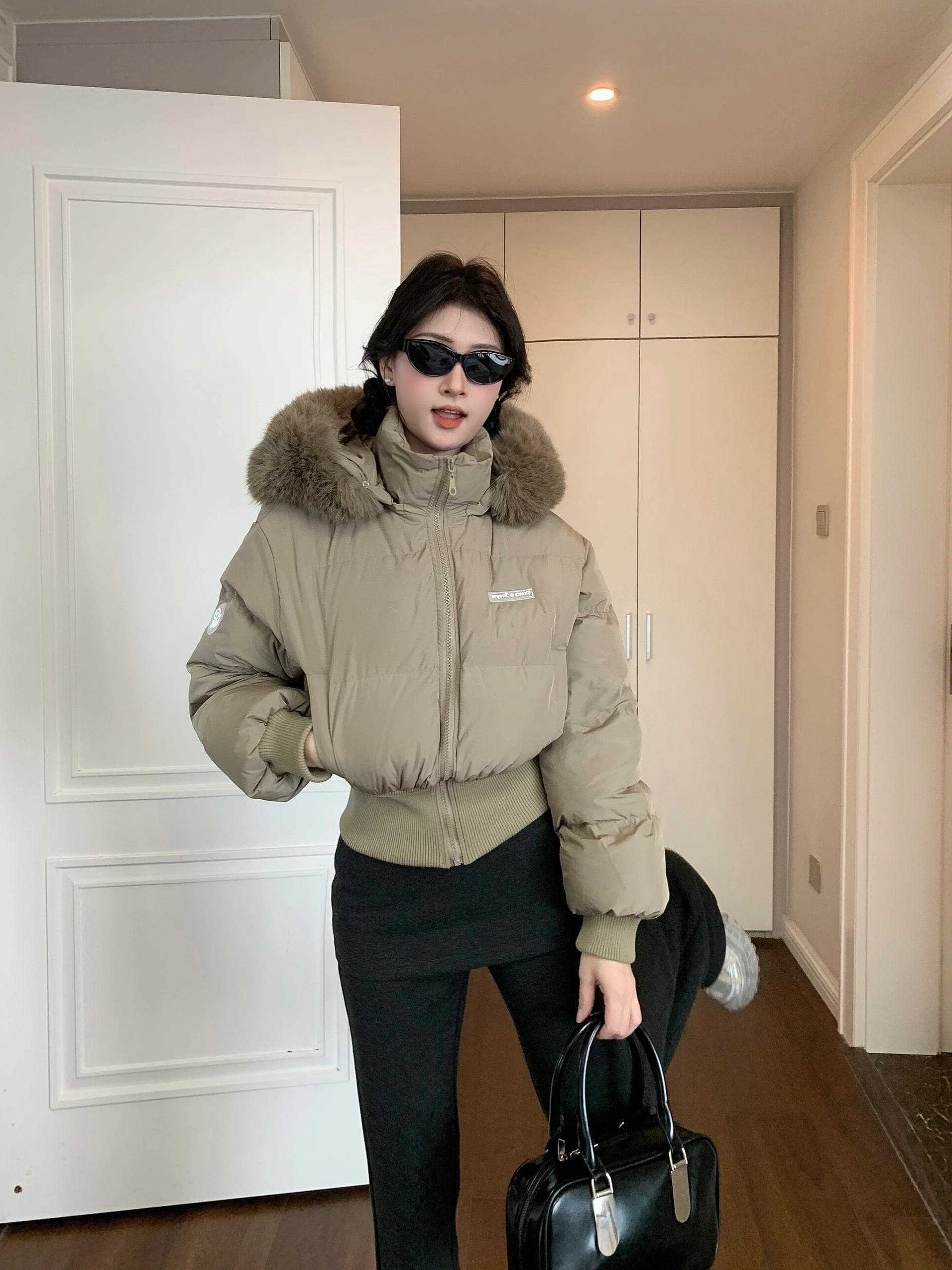 꽃 쇼트 스타일 허리 수축 몸매 가꾸기 모방 화이트 덕 다운 보온 두꺼운 거친 가장자리 후드 패딩 재킷 여성 코트 ins 면 의류 상세 이미지 4