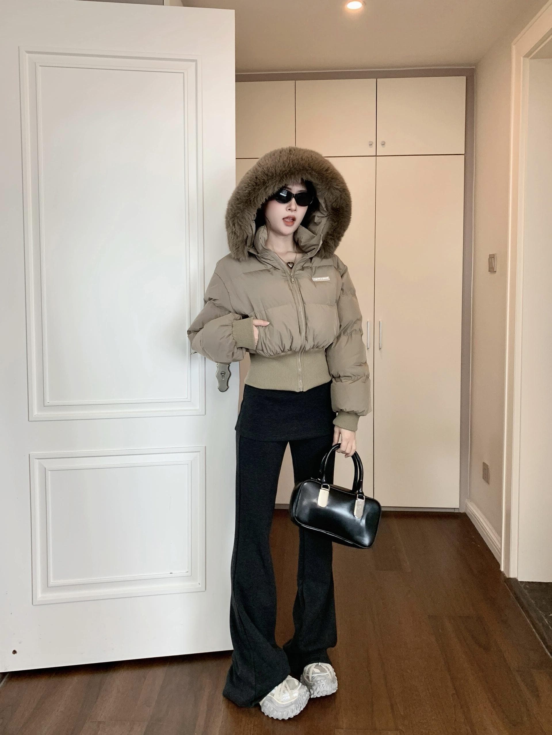 꽃 쇼트 스타일 허리 수축 몸매 가꾸기 모방 화이트 덕 다운 보온 두꺼운 거친 가장자리 후드 패딩 재킷 여성 코트 ins 면 의류 상세 이미지 12