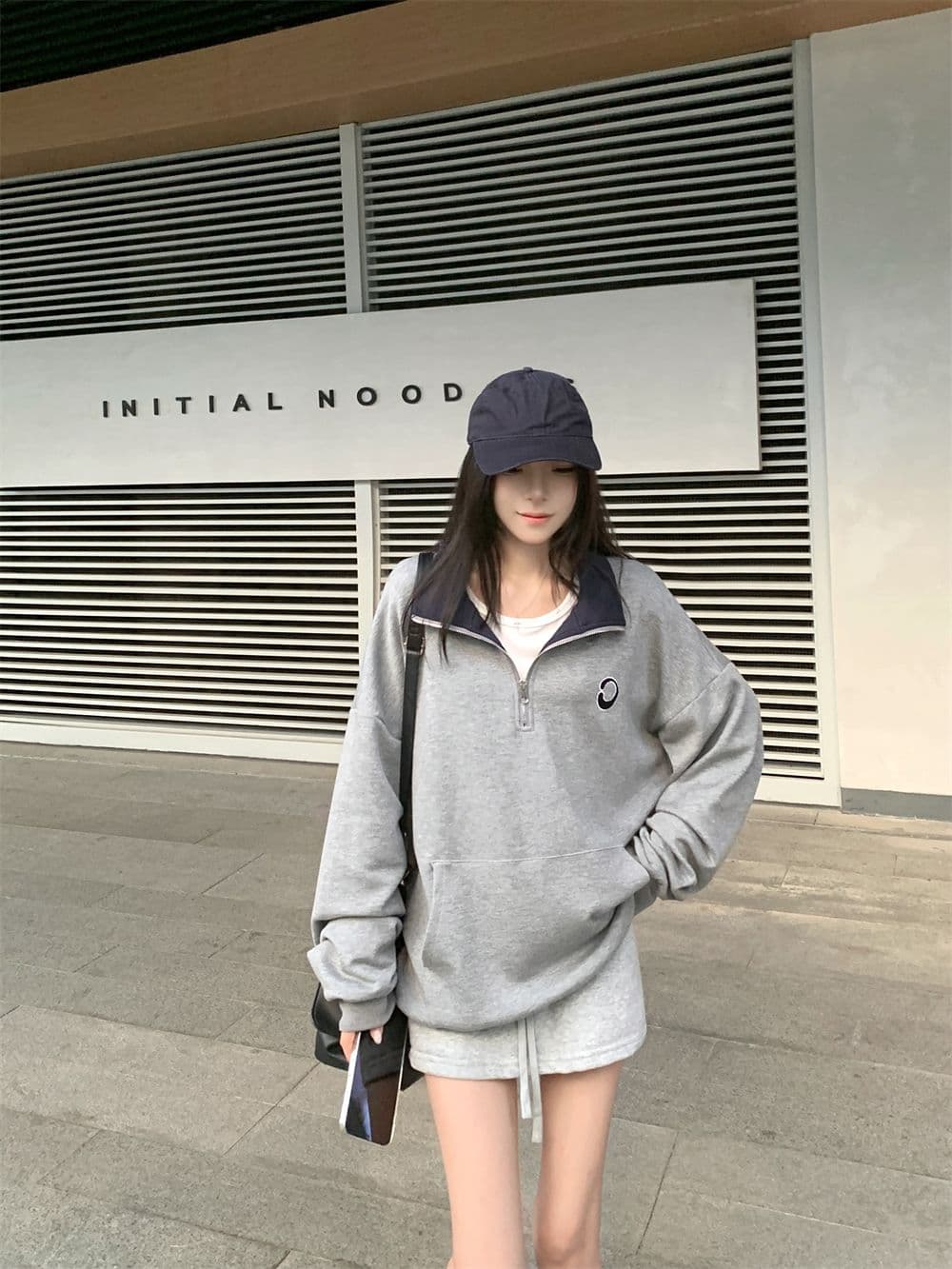 실사 후아 면 복합 얇은 스타일 털이 있는 POLO 칼라 지퍼 후드티 여성 배색 자수 상세 이미지 5