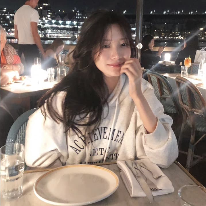 2026 새로운 가을 겨울철 후드 oversize 후드티 여성 ins 한국 스타일 루즈핏 bf 작은 대중 운동 재킷 트렌디 상세 이미지 2