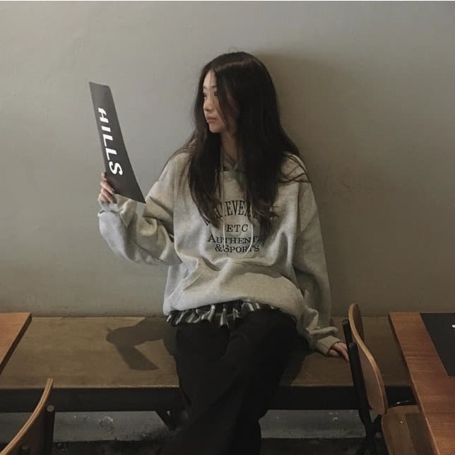 2026 새로운 가을 겨울철 후드 oversize 후드티 여성 ins 한국 스타일 루즈핏 bf 작은 대중 운동 재킷 트렌디 상세 이미지 5