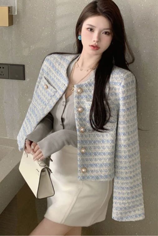 chicroom 쇼트 스타일 작은 샤넬 스타일 여성 코트 가을 겨울 명문 여성 바람 블루 화이트 그리드 라운드 넥 진주 버클 모직 맨위 이미지 6