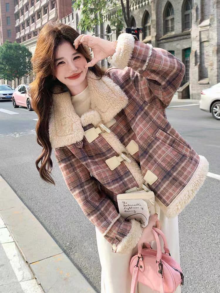 체크무늬 피모 하나 양털 플리스 재킷 여성 짧은 겨울 2026 새로운 폭발 작은 키 양털 면 의류 이미지 2