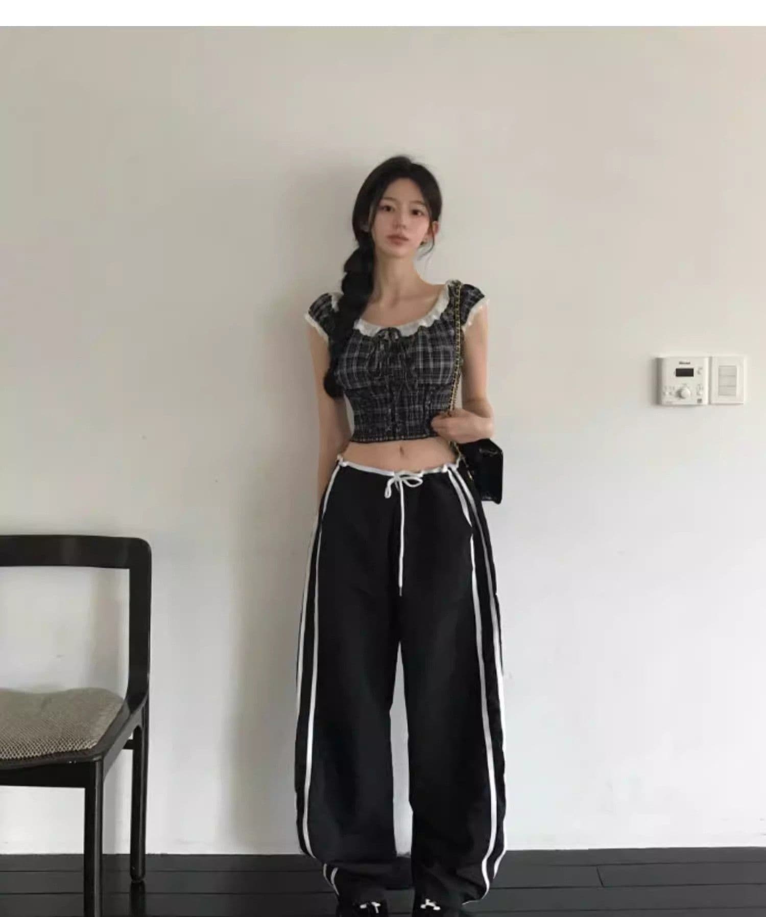 한국 chic 여름 연령 감소 레트로 작은 대중 디자인 센스 품격 패션 펌프 로프 네클라인 몸매 가꾸기 반팔 여성 셔츠 상세 이미지 23