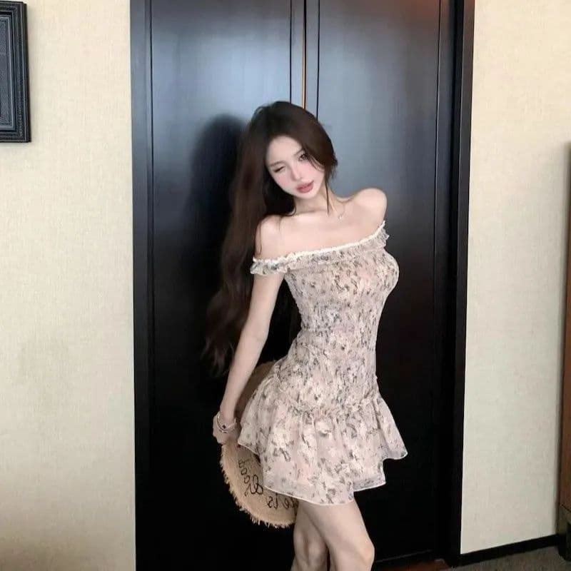 오프숄더 레트로 꽃무늬 민소매 여성 드레스 여름 프릴 몸매 가꾸기 치마 핫걸 허리 수축 한 마디 미니 스커트
