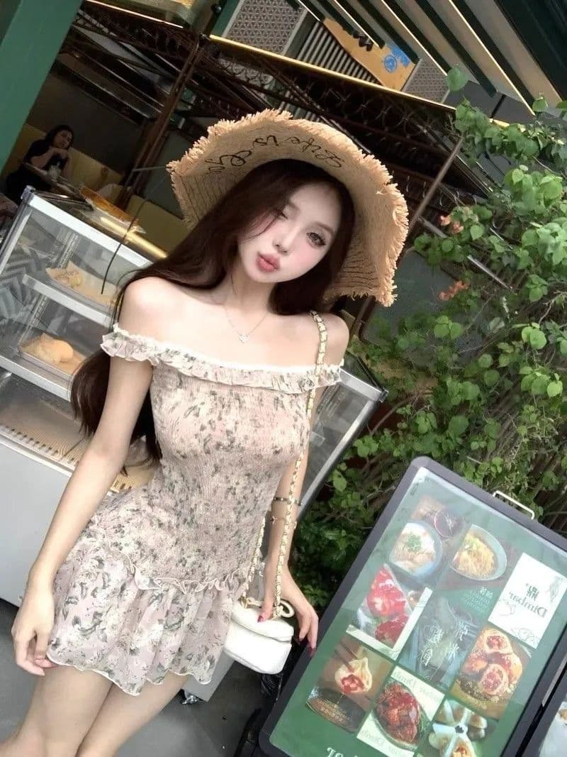 오프숄더 레트로 꽃무늬 민소매 여성 드레스 여름 프릴 몸매 가꾸기 치마 핫걸 허리 수축 한 마디 미니 스커트 이미지 4