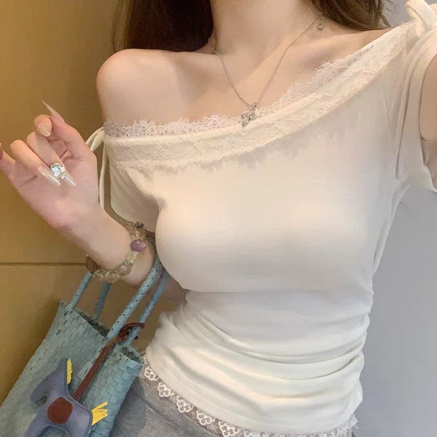 원본 원단 여름 새로운 순수한 욕망 오프숄더 부서 오프숄더 레이스 측면 주름 디자인 센스 반팔 티셔츠 맨위 이미지 5