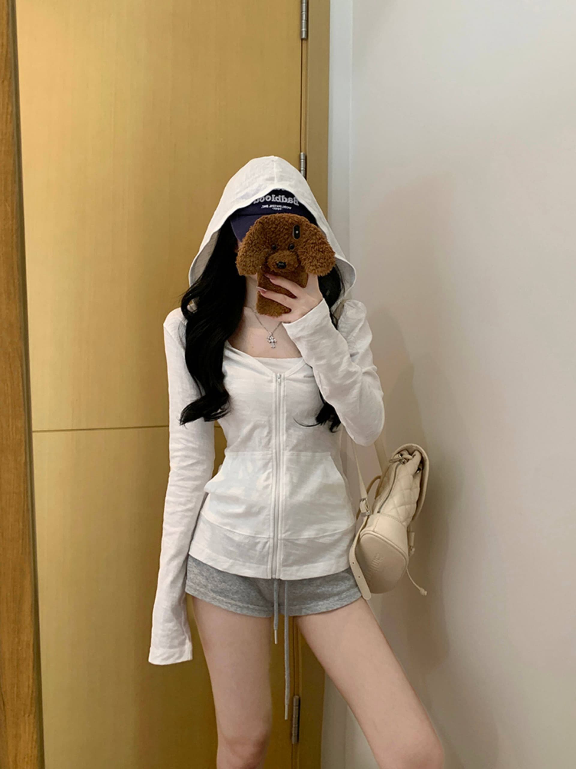 순수한 욕망 바람 miu 부서 화이트 후드 지퍼 자외선 차단 얇은 스타일 재킷 오픈 가디건 여성 봄 2026 긴팔 티셔츠 맨위 이미지 3