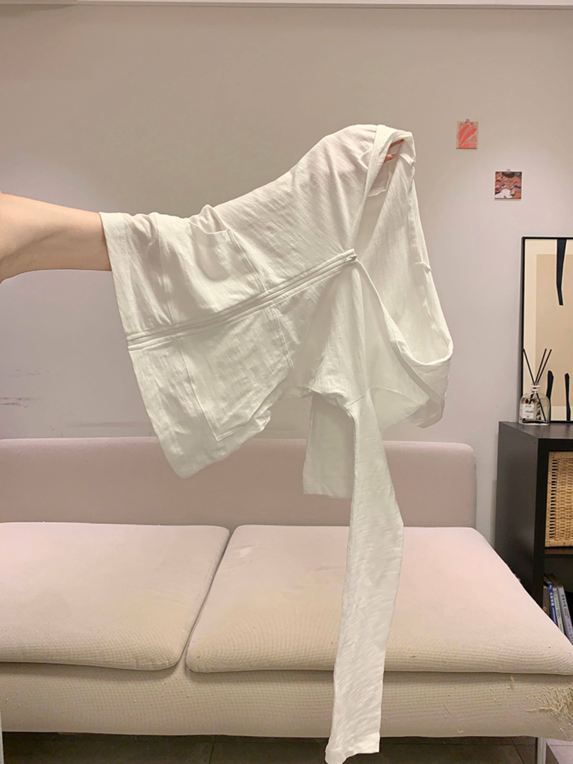 순수한 욕망 바람 miu 부서 화이트 후드 지퍼 자외선 차단 얇은 스타일 재킷 오픈 가디건 여성 봄 2026 긴팔 티셔츠 맨위 상세 이미지 3