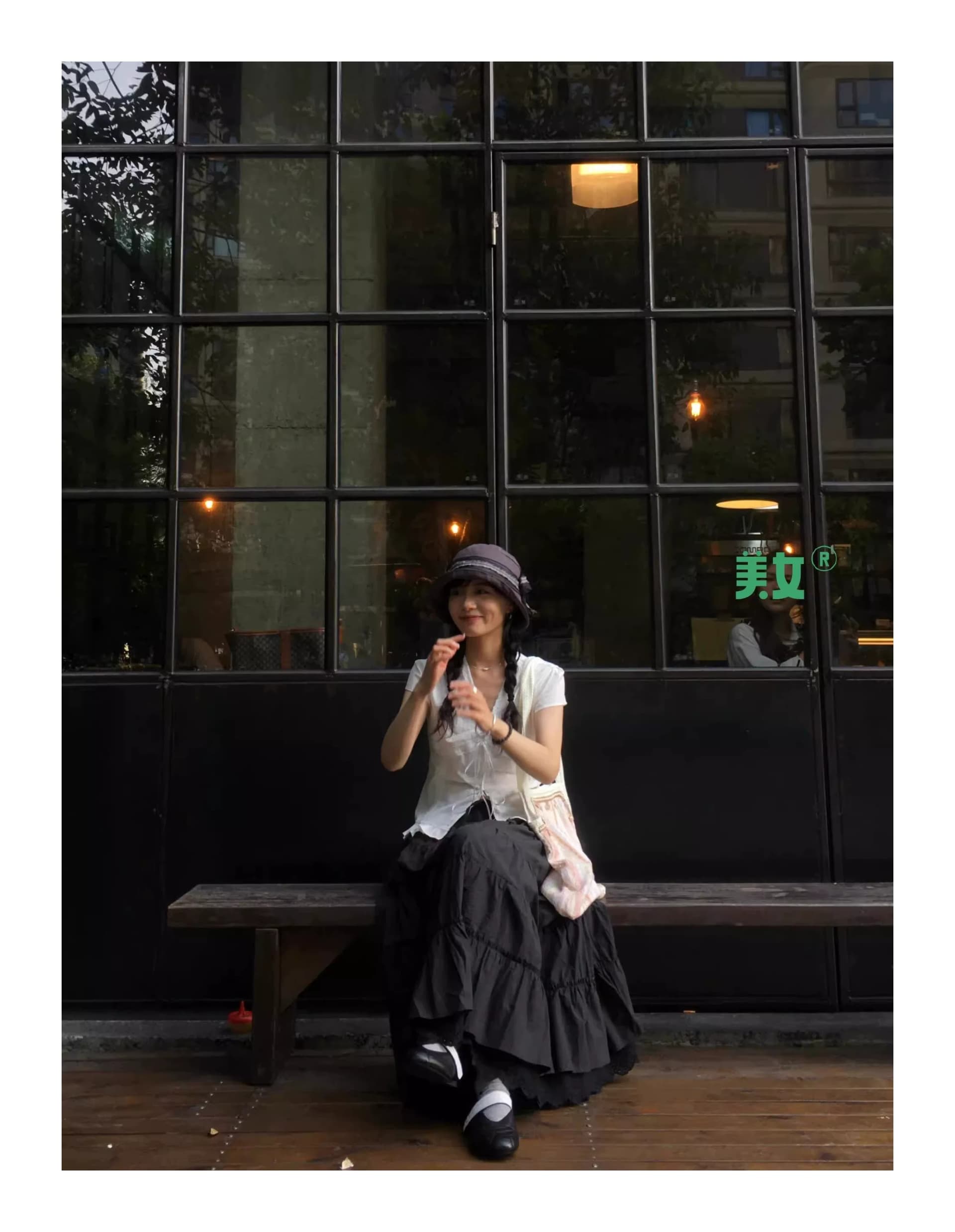 2026 디자인 센스 반팔 여성 셔츠 여름 레이스 레이스 레이스업 작은 셔츠 몸매 가꾸기 슬림해 보이는 맨위 상세 이미지 10