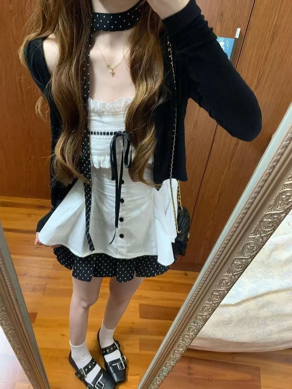 한 부서 자이언트 잘 생긴 ootd 착용 가져 가라. 전체 집합 이른 봄 2026 새로운 miu 부서 점프 슈트 치마 짧은 스커트 세트 이미지 2