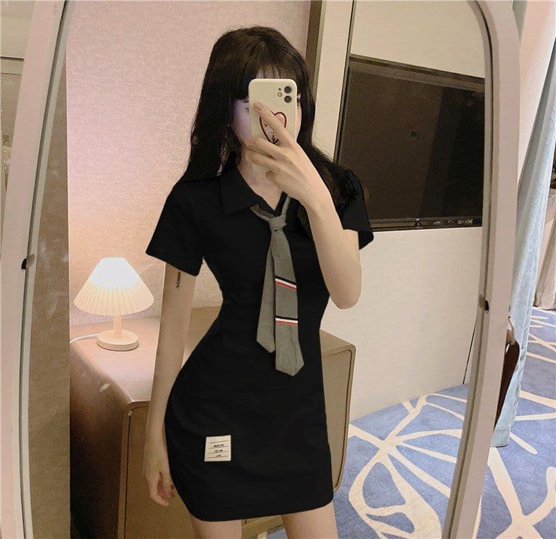 경기 넥타이 차가운 소란스런 소리를 내며 움직이다 슈퍼 매운맛 야구 선수 슬림해 보이는 여성 드레스 POLO 칼라 활력 소녀 욕망 순수한 치마 상세 이미지 3