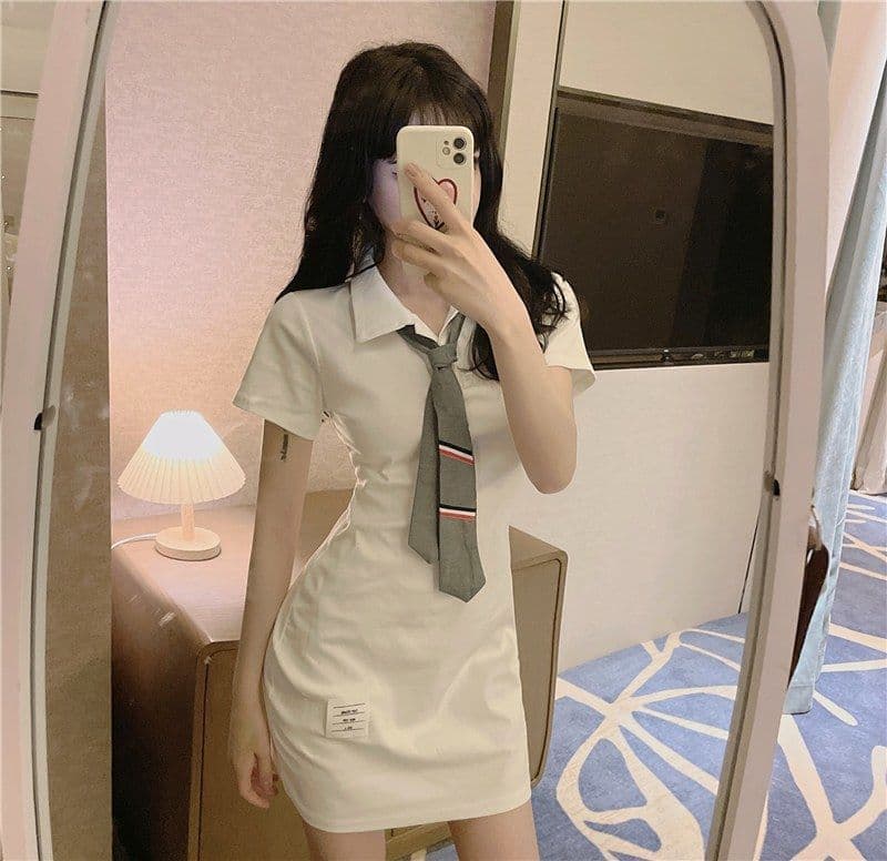 경기 넥타이 차가운 소란스런 소리를 내며 움직이다 슈퍼 매운맛 야구 선수 슬림해 보이는 여성 드레스 POLO 칼라 활력 소녀 욕망 순수한 치마 상세 이미지 19