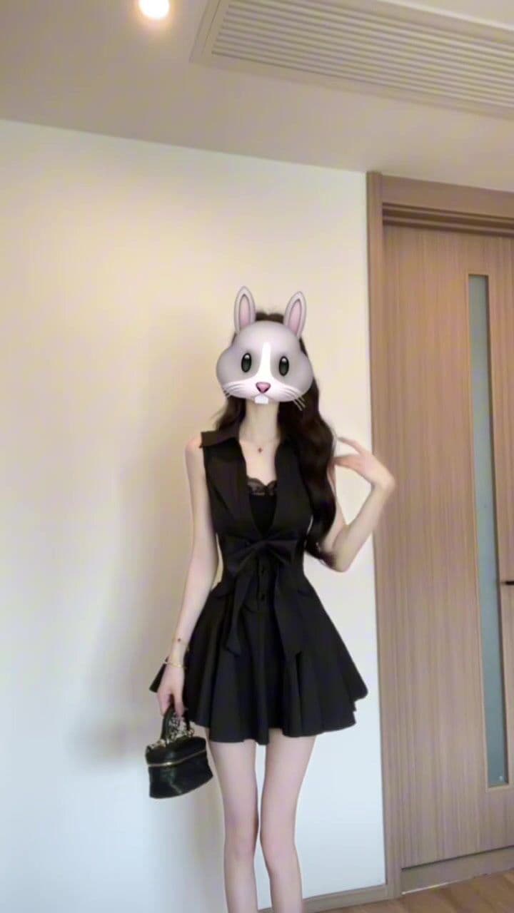 로얄 자매 그는 벤 바람 검정색 polo 셔츠 민소매 드레스 품격 슈퍼 잘 생긴 허리 수축 한 마디 퍼프 짧은 치마 상세 이미지 8