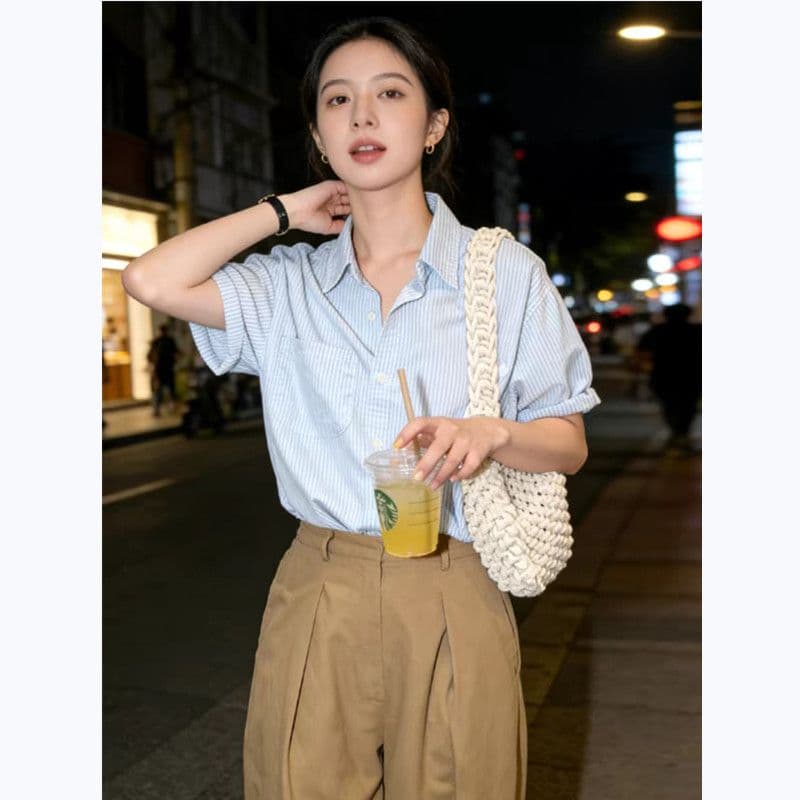 파란색 스트라이프 반팔 여성 셔츠 여름 고급 센스 한국 스타일 POLO 칼라 셔츠 디자인 센스 작은 대중 루즈핏 맨위 이미지 4