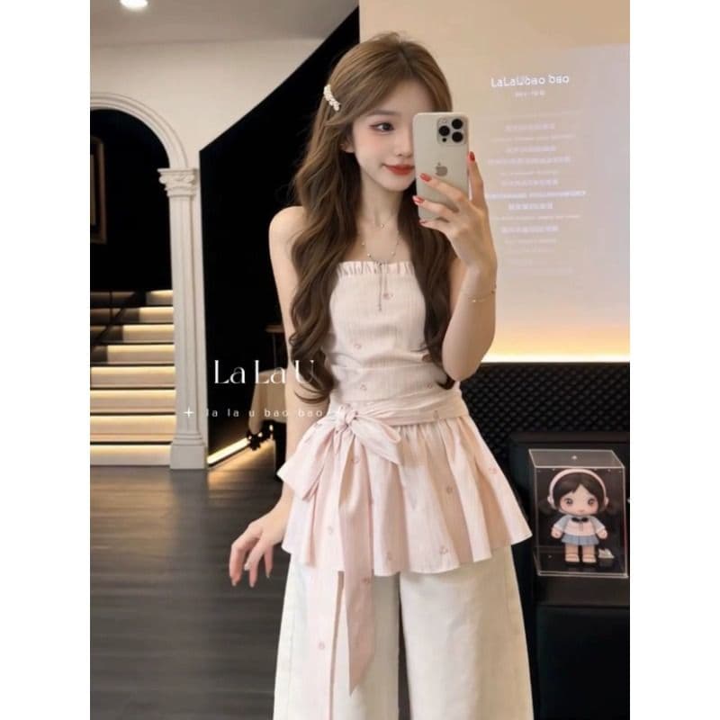 프랑스식 레트로 순수한 욕망 바람 주름 다용도 스트랩 디자인 센스 작은 대중 튜브탑 슬립 슬림해 보이는 맨위 여성 이미지 2