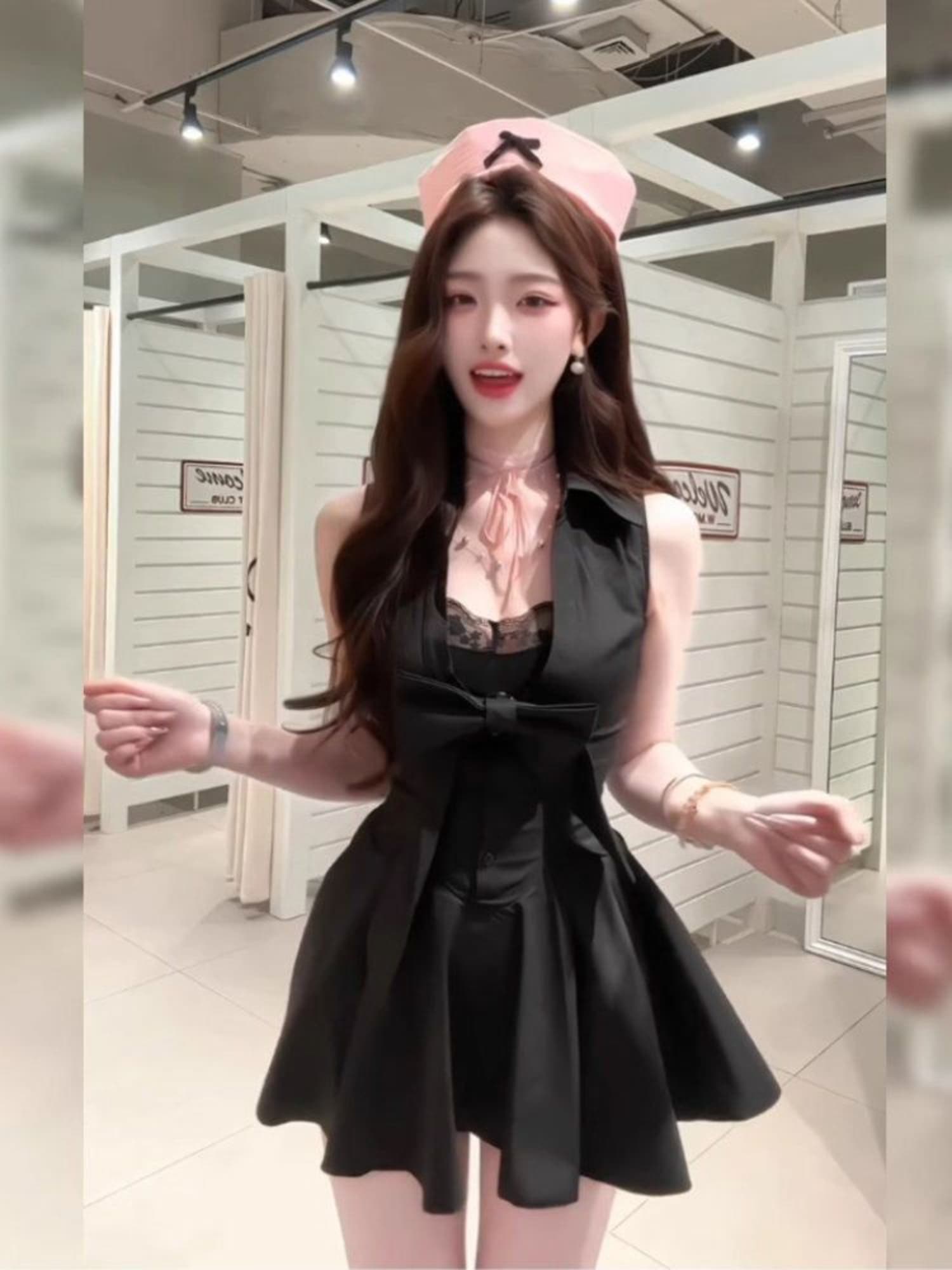 로얄 자매 그는 벤 바람 검정색 polo 셔츠 민소매 드레스 품격 슈퍼 잘 생긴 허리 수축 한 마디 퍼프 짧은 치마 상세 이미지 13