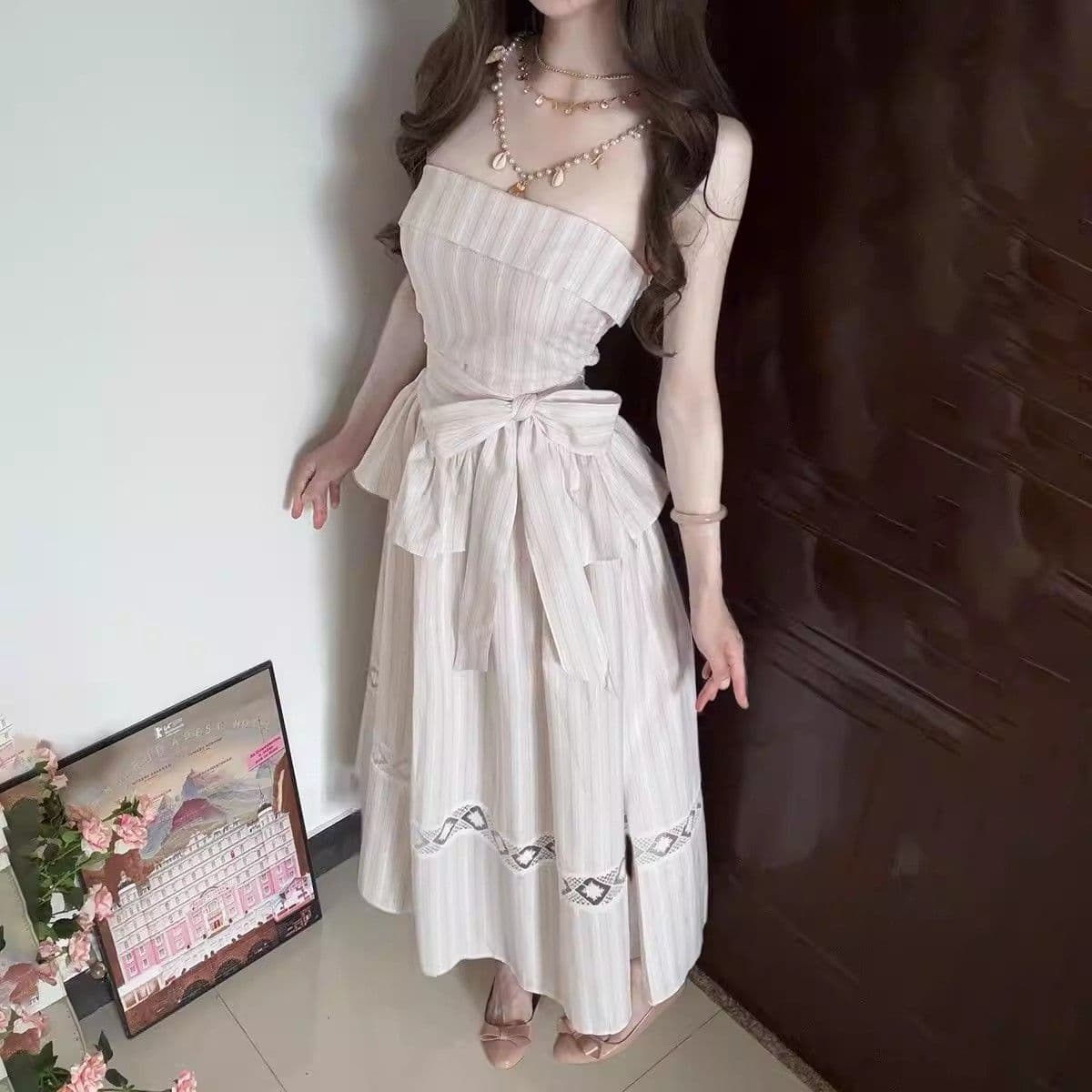 프랑스식 순수한 욕망 꼬집기 허리 튜브탑 슬립 여성 드레스 여름 스트랩 디자인 센스 해변가 휴가 허리 수축 슬림해 보이는 롱 스커트