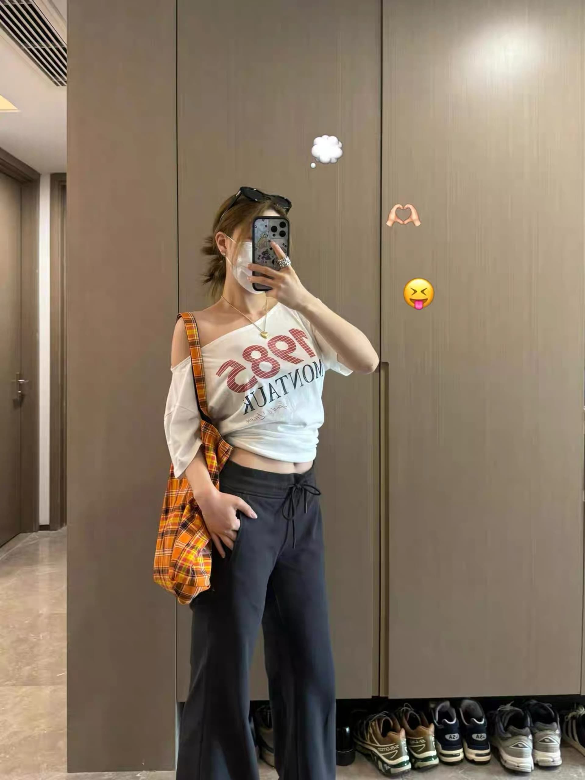 220 그램 92 면 8 암모니아 Lun 아메리칸 핫걸 비스듬한 어깨 알파벳 프린트 반팔 티셔츠 여성 상세 이미지 3