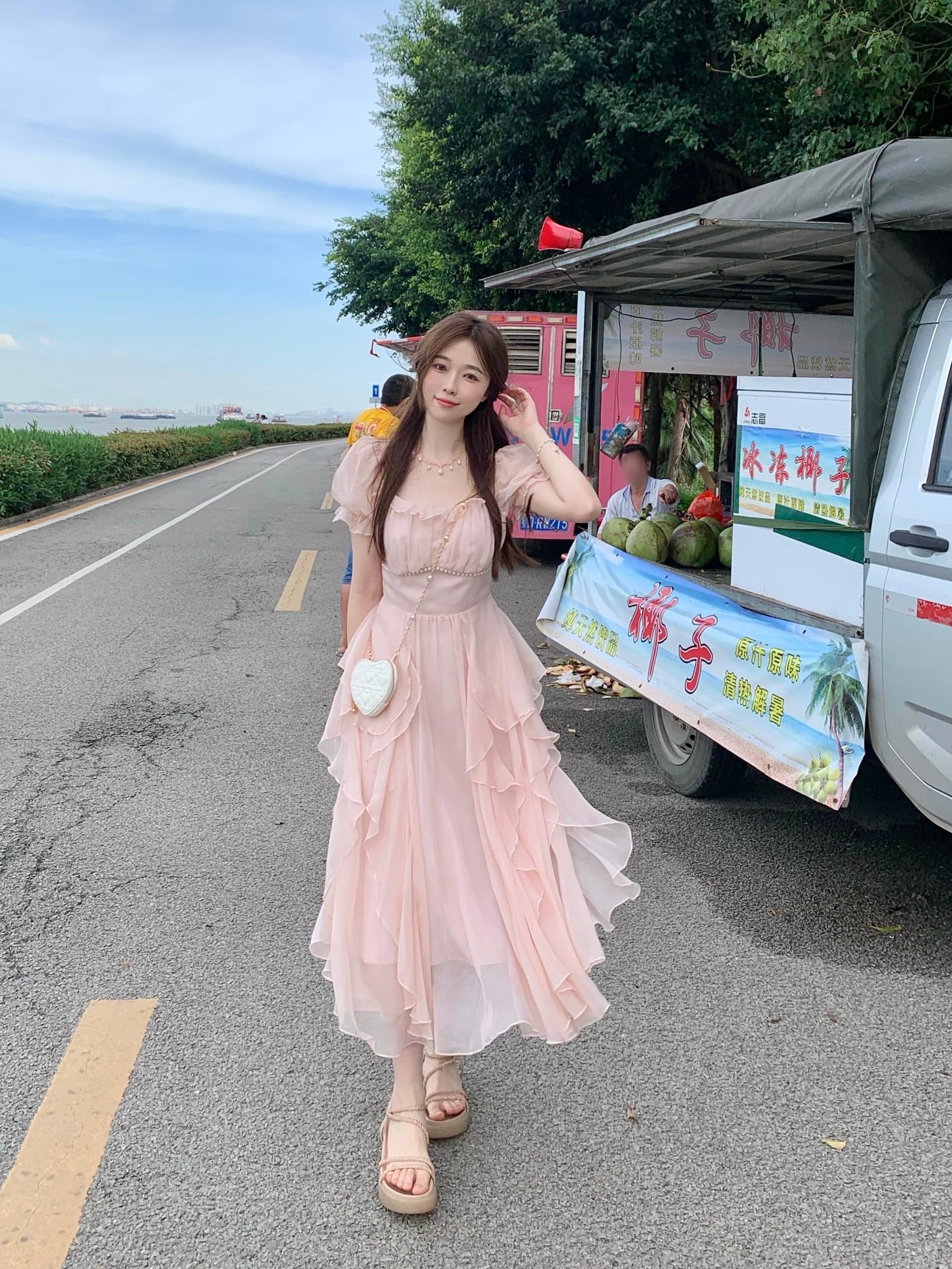 프랑스식 광장 칼라 달콤함 부드러운 요정 바람 여성 드레스 여름 새로운 여성 의류 허리 수축 슬림해 보이는 중간 길이 치마 상세 이미지 17