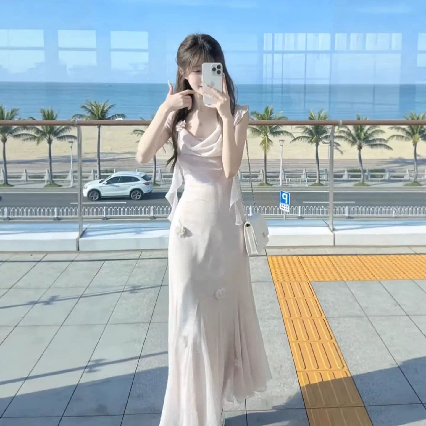 부드러운 바람 품격 슈퍼 요정 흔들다 칼라 슬립 드레스 2026 여름 새로운 우아함 아름다운 허리 수축 롱 스커트 여성 의류 상세 이미지 6