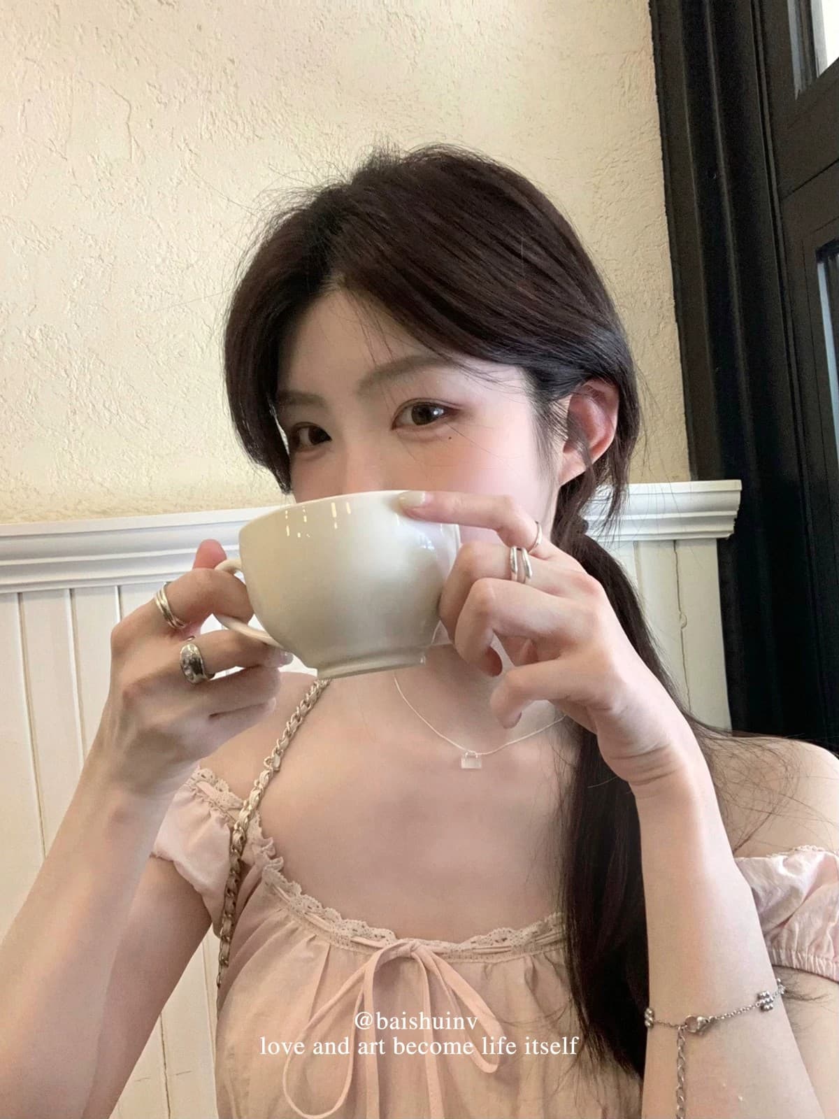 프랑스식 미니멀리즘 부드러운 바람 패치워크 디자인 센스 작은 대중 오프숄더 고급 센스 여름 새로운 맨위 여성 상세 이미지 30