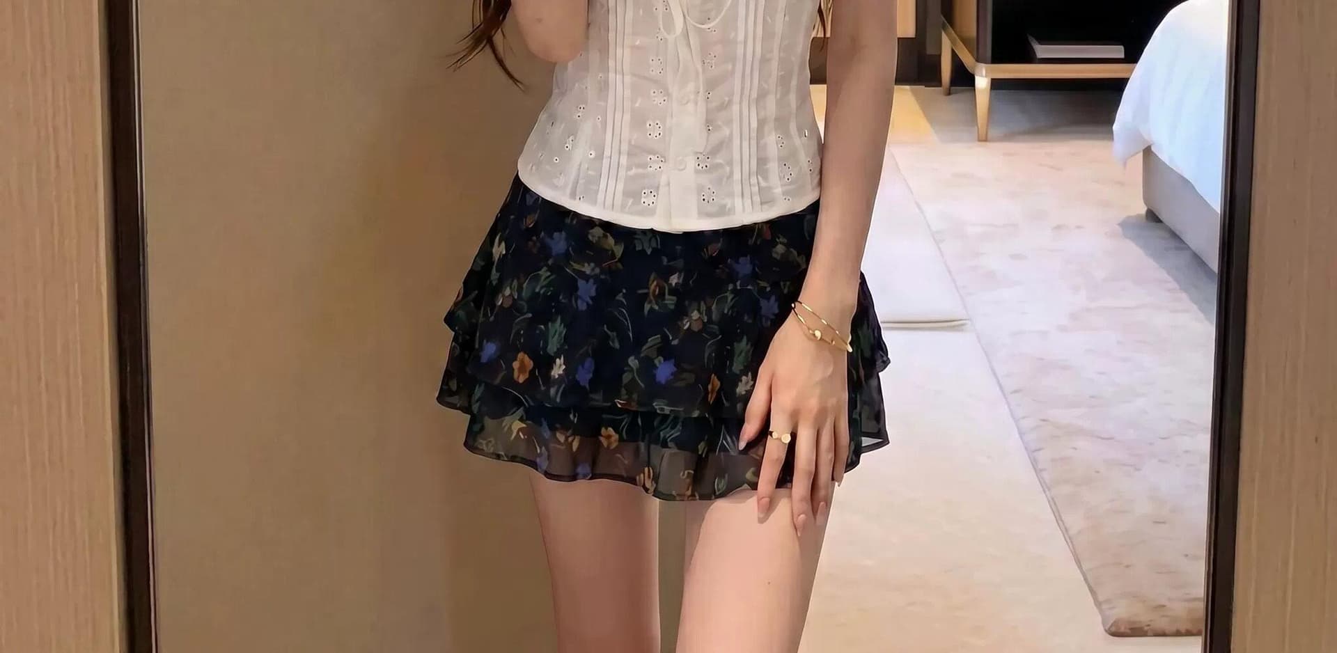 한 부서 달콤함 레이스 민소매 작은 셔츠 면직물 자수 펌프 Pleat 허리 수축 오프숄더 레이스업 슬림해 보이는 작은 키 조끼 상세 이미지 15
