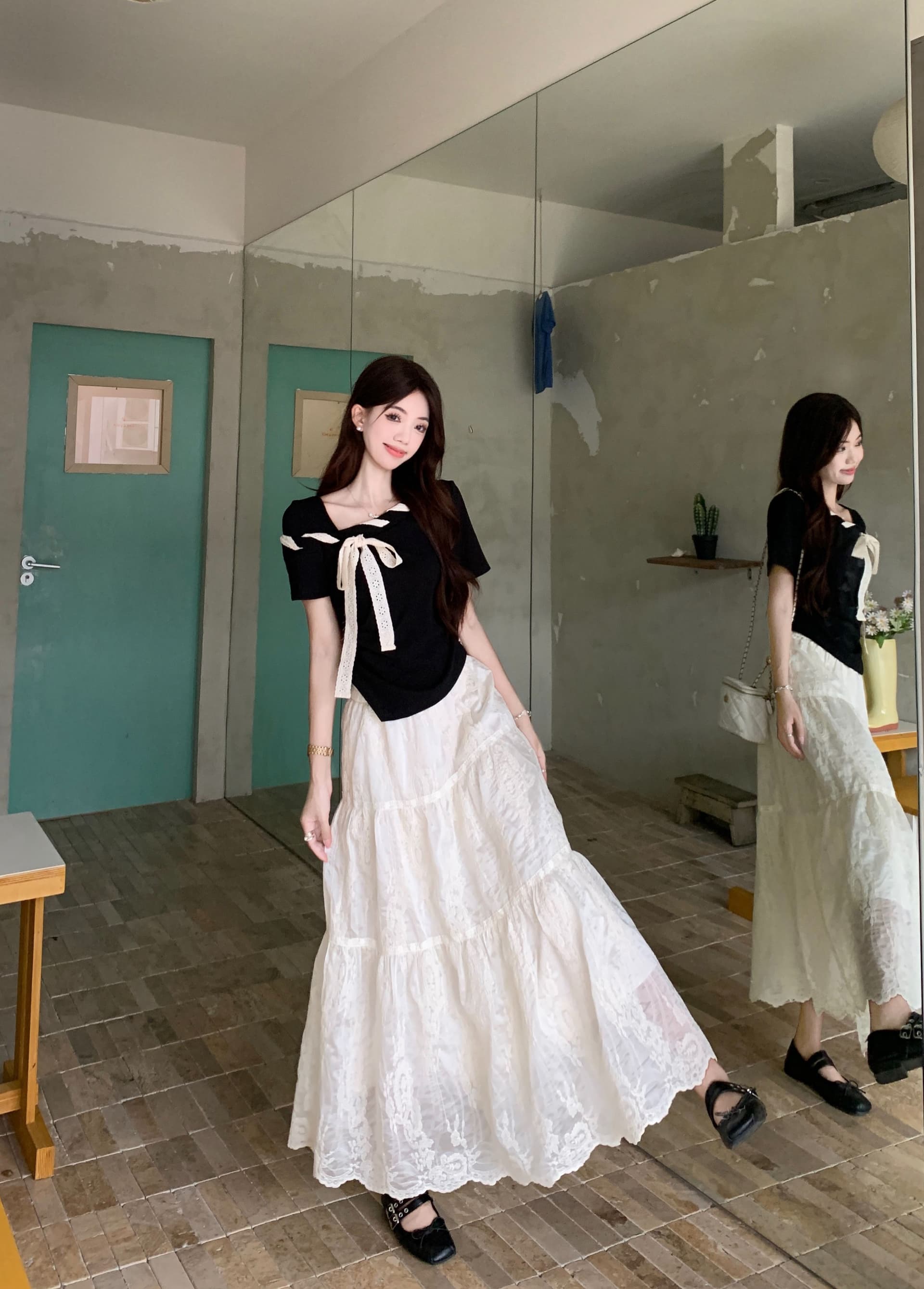 ins 한국 스타일 외국 가스 미니멀리즘 슬림해 보이는 다용도 반팔 비스듬한 칼라 Chic 스트랩 배색 나비 매듭 티셔츠 맨위 여성 여름 상세 이미지 15