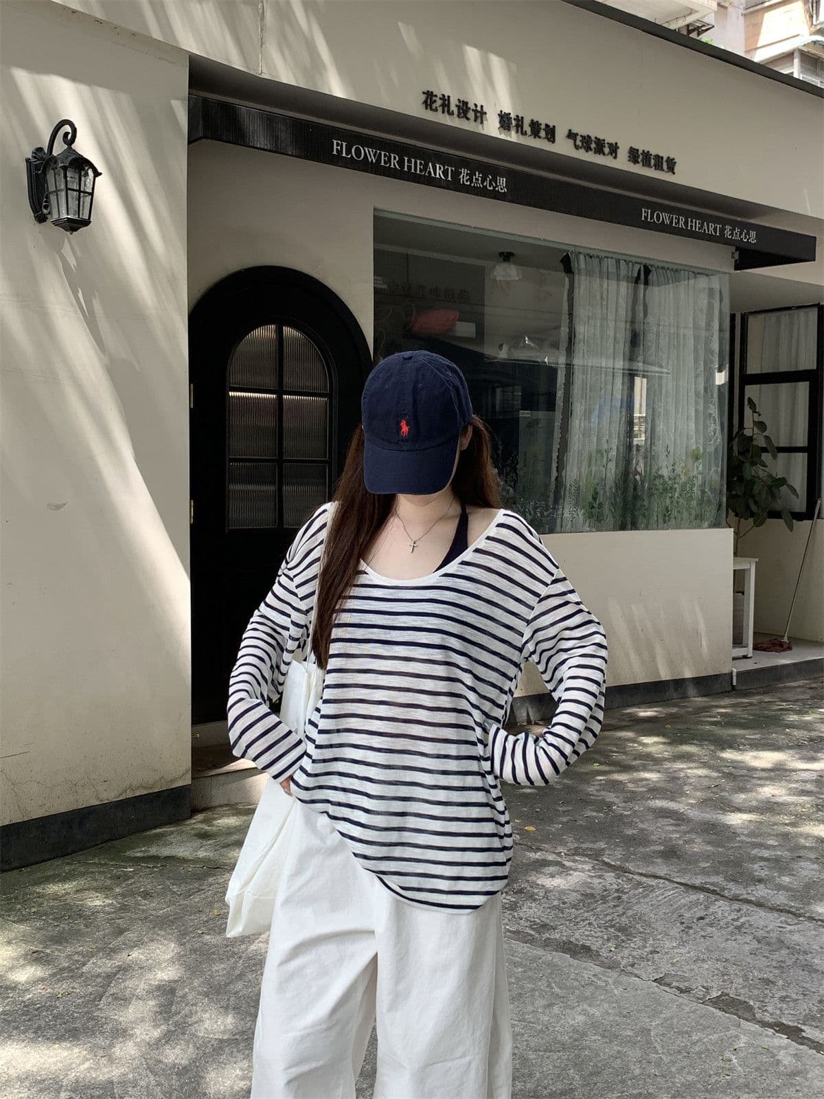 주간 실크 눈꽃 자외선 차단 블라우스 여성 여름 ootd 착용 가져 가라. 2026 새로운 긴 소매 티셔츠 루즈핏 스트라이프 비스듬한 어깨 의류 상세 이미지 7