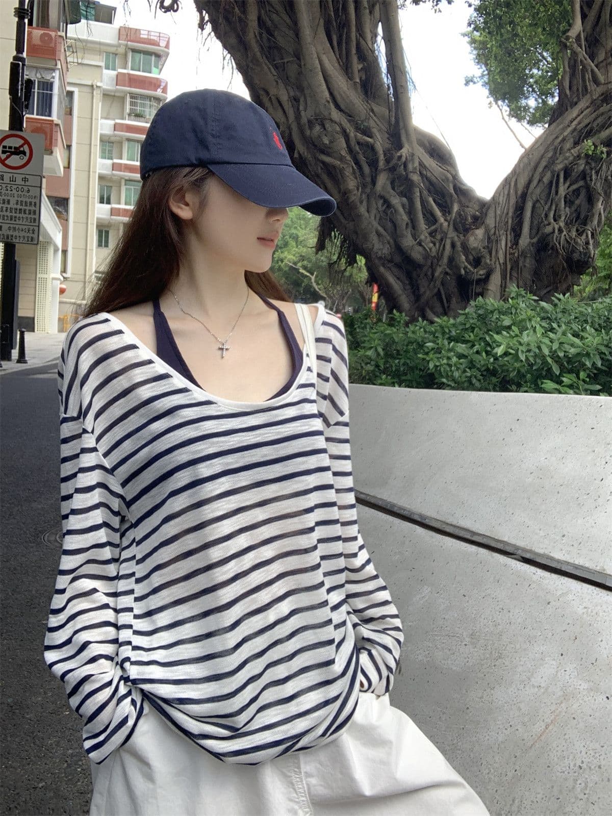 주간 실크 눈꽃 자외선 차단 블라우스 여성 여름 ootd 착용 가져 가라. 2026 새로운 긴 소매 티셔츠 루즈핏 스트라이프 비스듬한 어깨 의류 상세 이미지 12