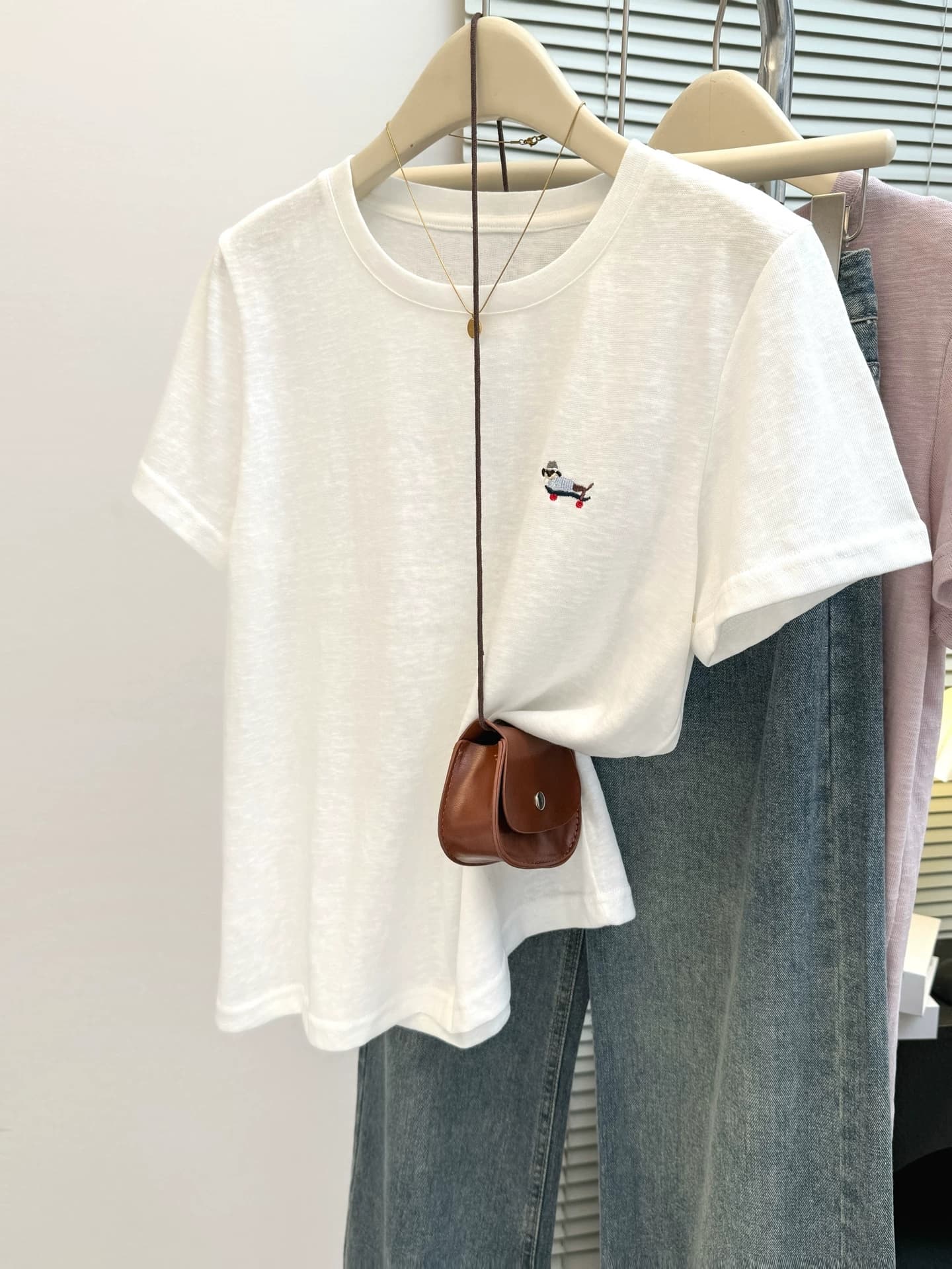 실사 chic 달콤한 매운맛 눈꽃 면 얇은 스타일 반팔 티셔츠 여성 여름 루즈핏 슬림해 보이는 한국 스타일 기본 셔츠 맨위 서비스 이미지 3