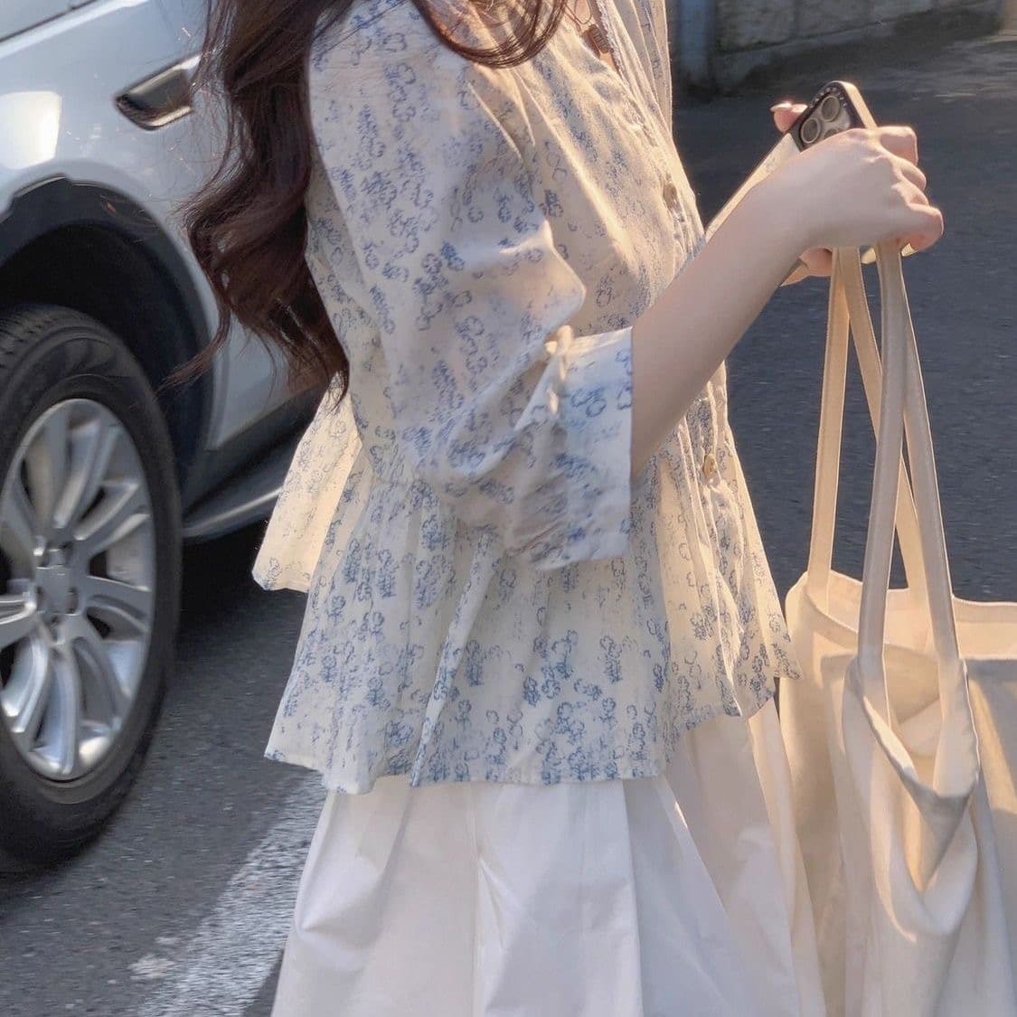 가을 새로운 프랑스식 꽃무늬 인형 셔츠 7부 소매 쉬폰 셔츠 디자인 센스 작은 대중 루즈핏 슬림해 보이는 맨위 여성 이미지 2