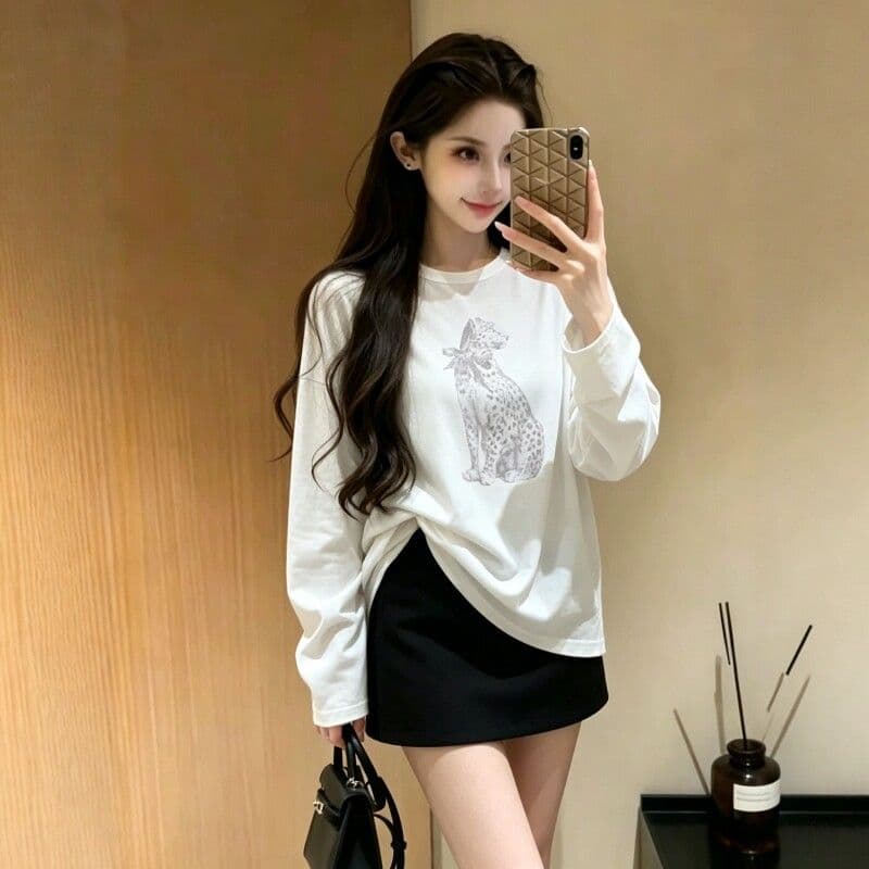 눈꽃 면 2026 년 가을 새로운 한국 스타일 디스플레이 품격 Chic 센스 진첸바오 프린트 여성 긴 소매 티셔츠 맨위