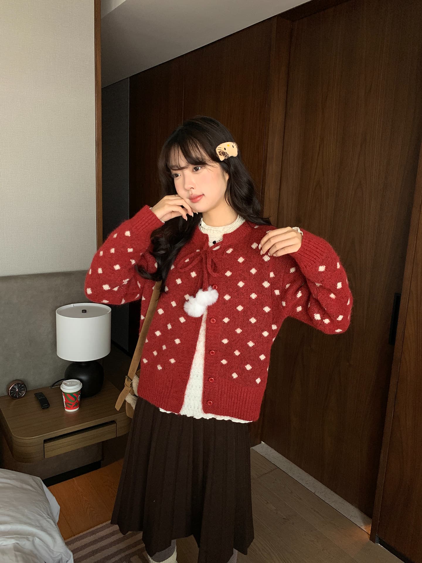 한 부서 라운드 넥 보온 스트랩 털 공 조금 스웨터 여자 가을 겨울철 새로운 싱글 줄 버튼 달콤함 연령 감소 니트 스웨터 상세 이미지 27