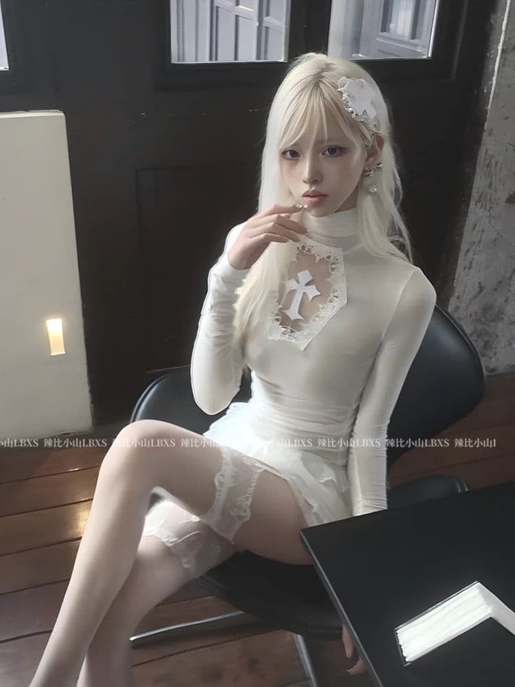 와 사고 방식 홀로우 아웃 레이스 자수 긴팔 티셔츠 여성 봄 가을 몸매 가꾸기 핫걸 기본 셔츠 인사이드 잡아라. 의류 상세 이미지 10