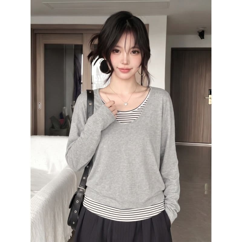 눈꽃 면 한 부서 스트라이프 페이크 레이어드 긴팔 티셔츠 여성 가을 루즈핏 느긋한 디자인 센스 패치워크 맨위 이미지 3