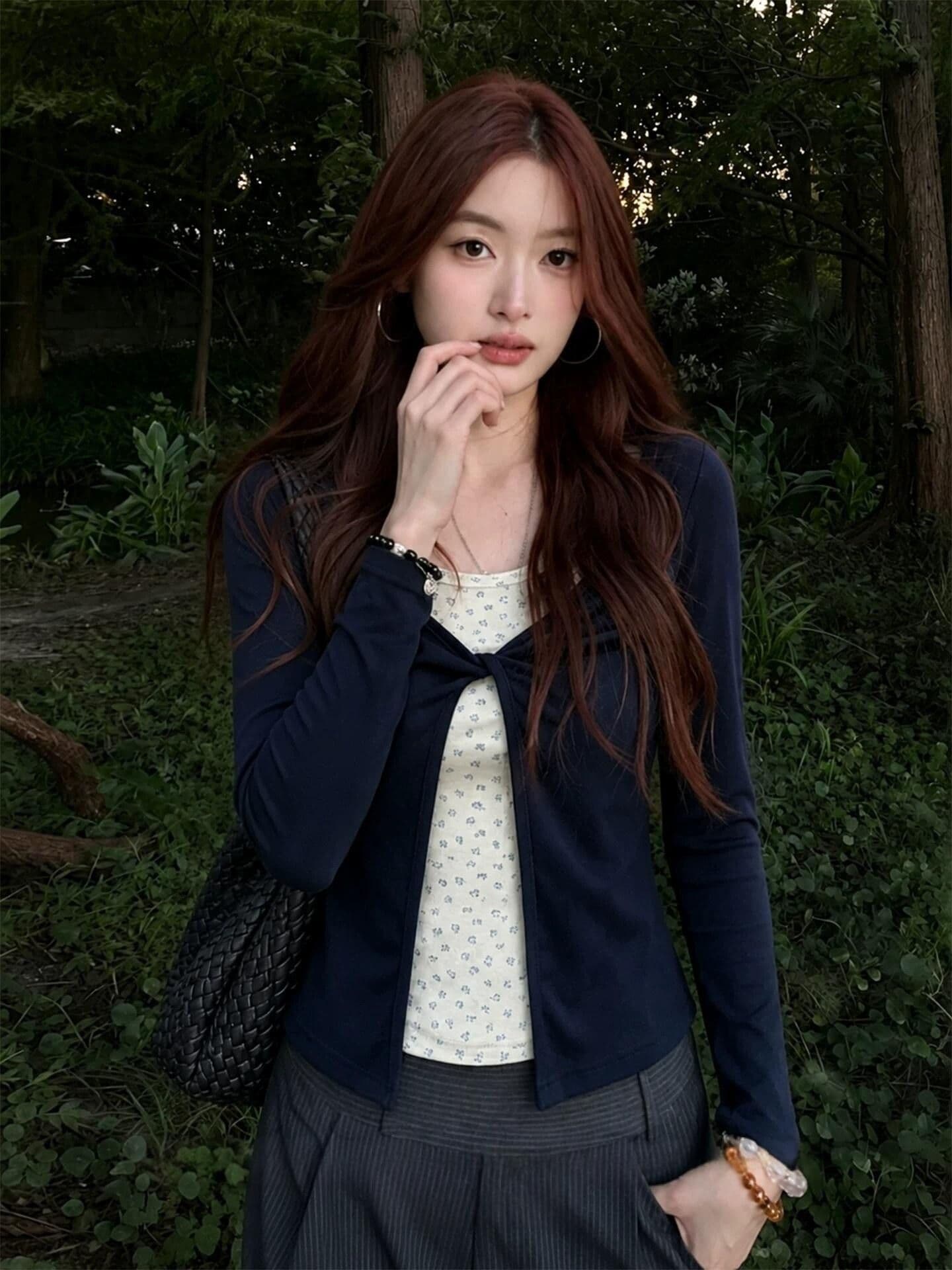 와 사고 방식 한 부서 꽃무늬 페이크 레이어드 긴팔 티셔츠 여성 여름 디자인 센스 긍정적 인 어깨 몸매 가꾸기 슬림해 보이는 맨위 상세 이미지 7