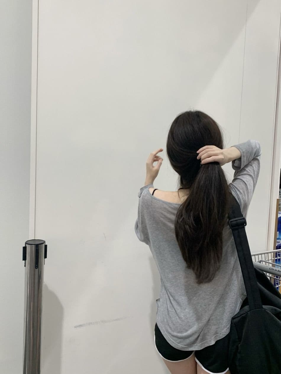 주간 실크 리브 느긋한 바람 회색 긴팔 티셔츠 여름 디자인 센스 루즈핏 풀오버 얇은 스타일 자외선 차단 블라우스 상세 이미지 7