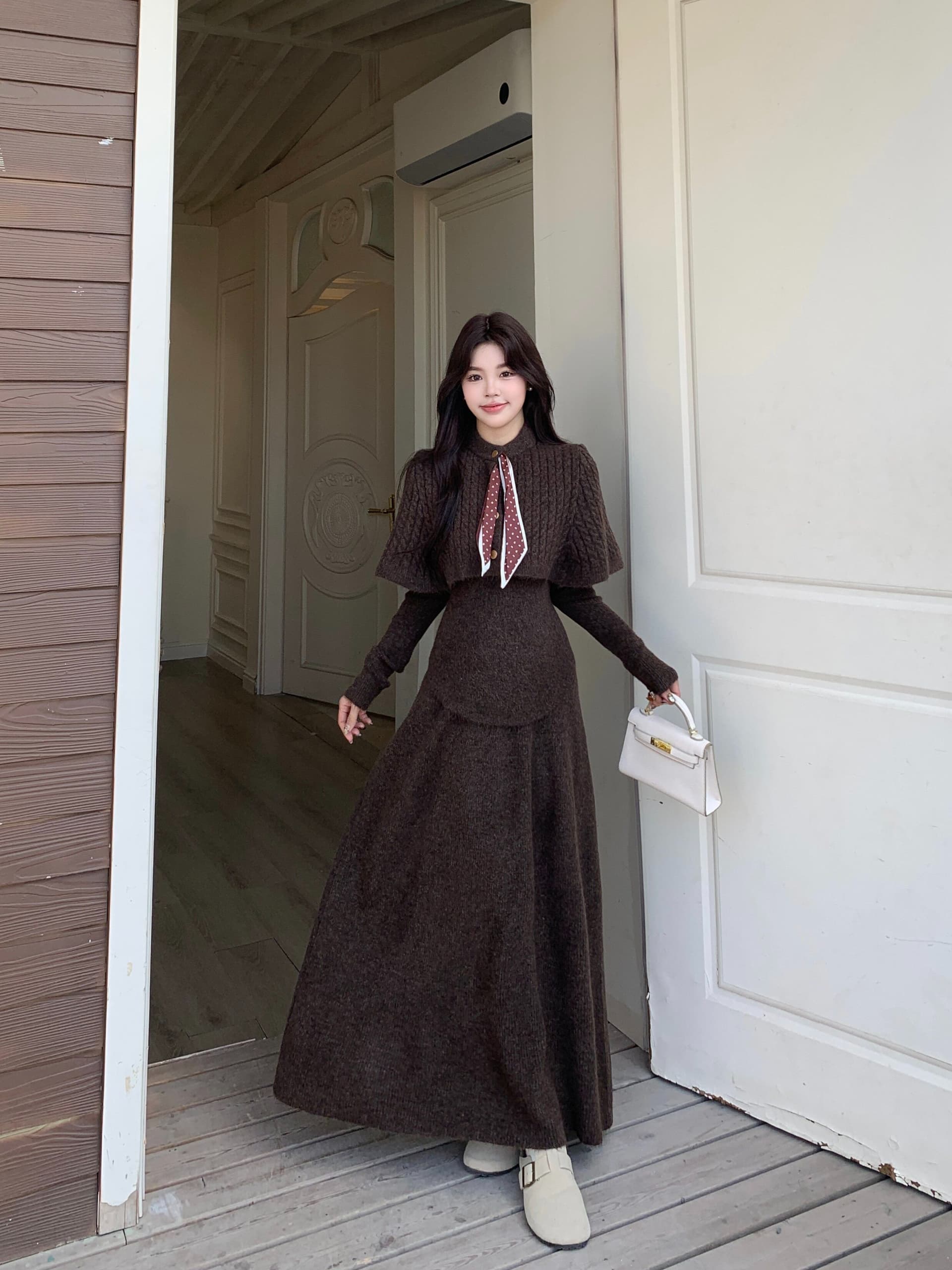 가을 겨울 2026 새로운 세트 스카프 망토 예쁜 스웨터 반신 스커트 3종 세트 패션 세트 상세 이미지 14