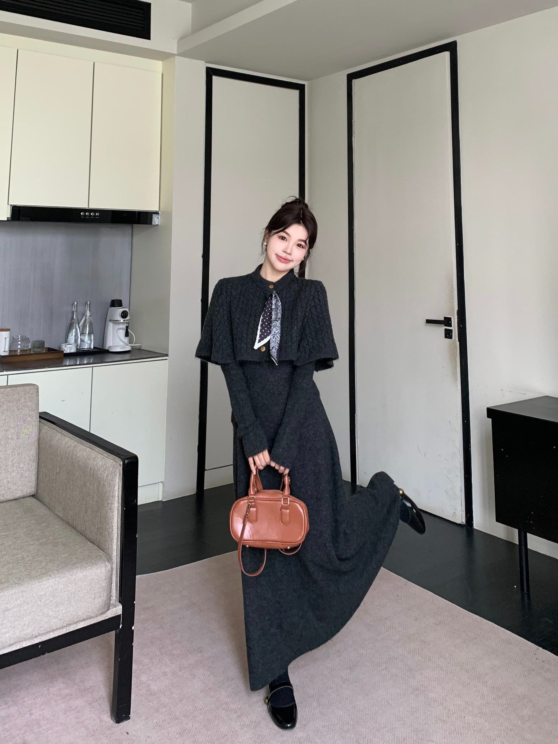 가을 겨울 2026 새로운 세트 스카프 망토 예쁜 스웨터 반신 스커트 3종 세트 패션 세트 상세 이미지 17