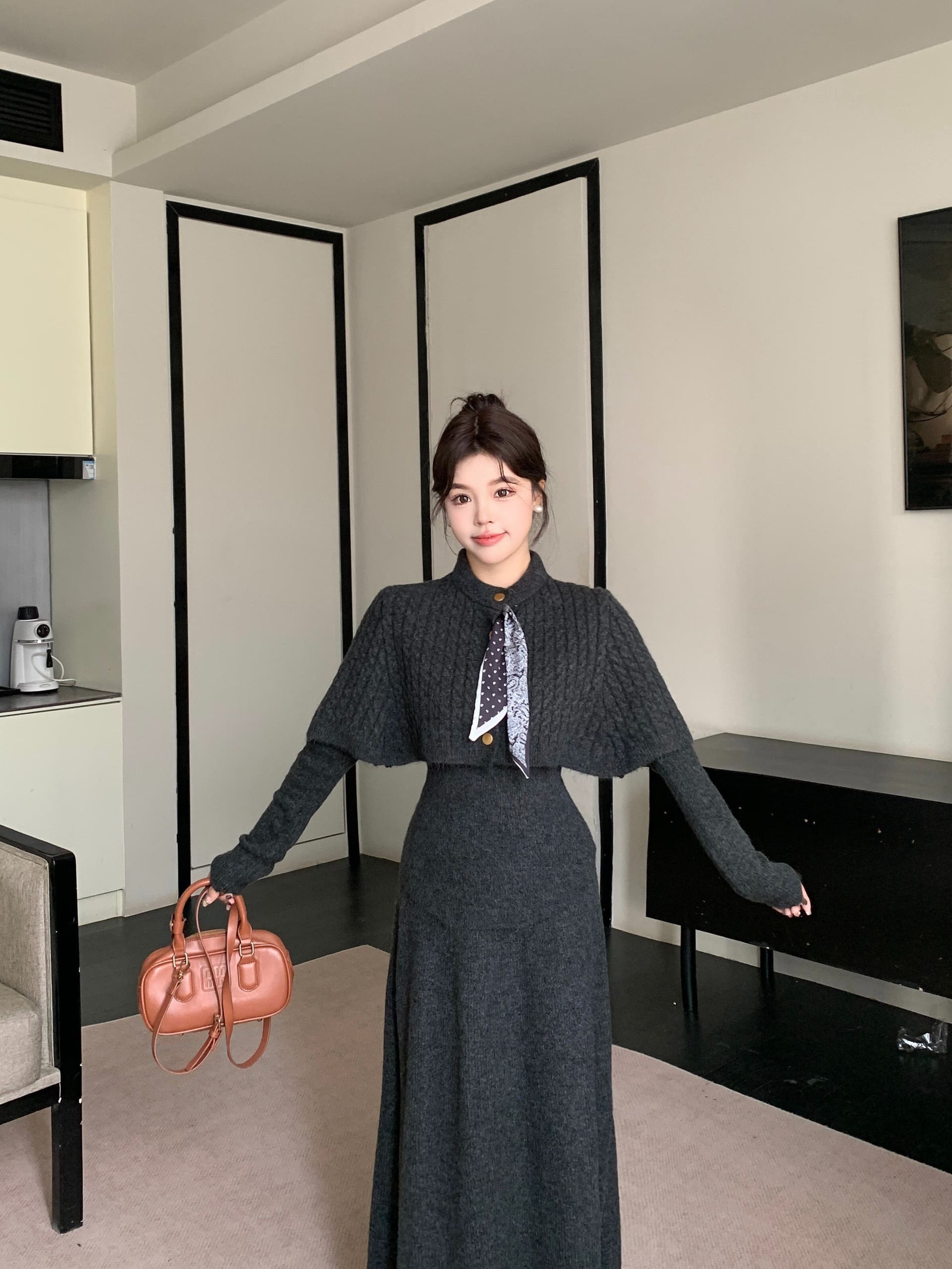 가을 겨울 2026 새로운 세트 스카프 망토 예쁜 스웨터 반신 스커트 3종 세트 패션 세트 상세 이미지 23