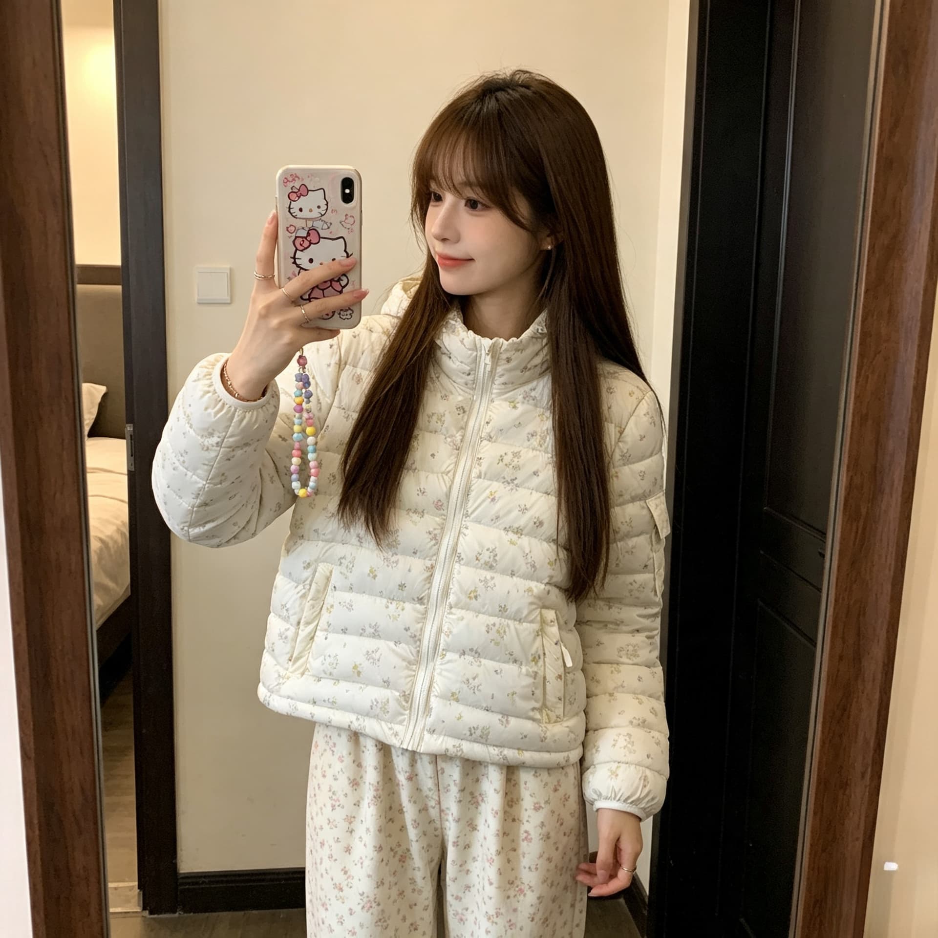 밤나무 코코아 한 여성 꽃무늬 따뜻한 따뜻한 패키지 겨울 제로 압력 센스 ins 갈비 살 후드 다운 재킷 여성 겨울 면 옷 상세 이미지 5