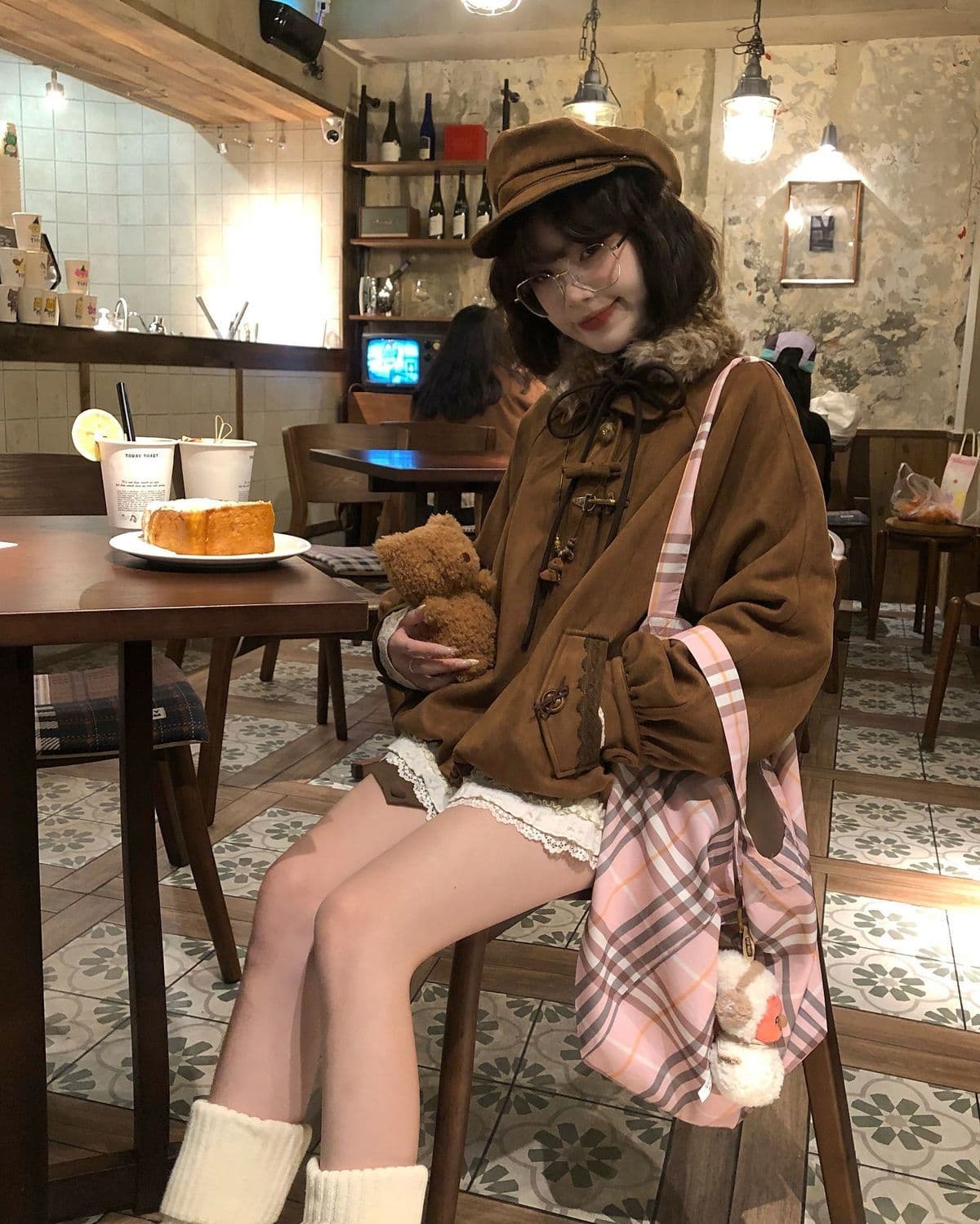 나비 매듭 모피 칼라 2026 겨울 새로운 아래 면화 의류 여성 솜을 넣은 보온 레트로 학원 스타일 루즈핏 꽃밭 재킷 상세 이미지 12