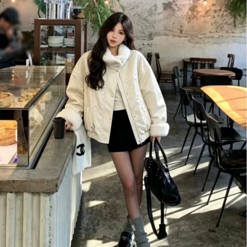 레트로 고급 센스 2026 겨울 새로운 pu 피모 하나 양털 면 의류 루즈핏 털이 있는 한 부서 재킷 이미지 2